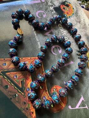 Very rare Asian inspired vintage  Blue Cloisonné Bead Necklace  Preowned
